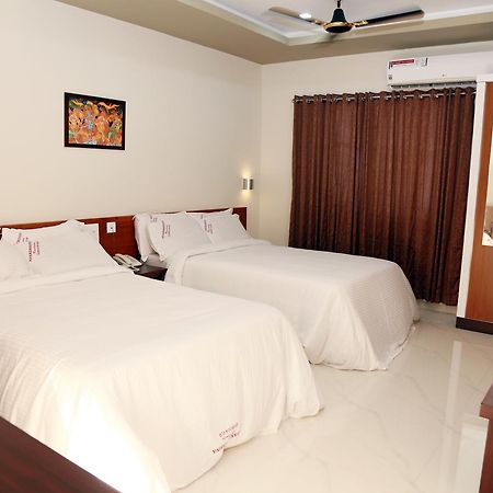 Hotel Anandkrishna Residency Guruvāyūr Exteriér fotografie
